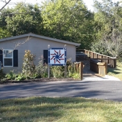 EKURA members tour Jack Jouett House